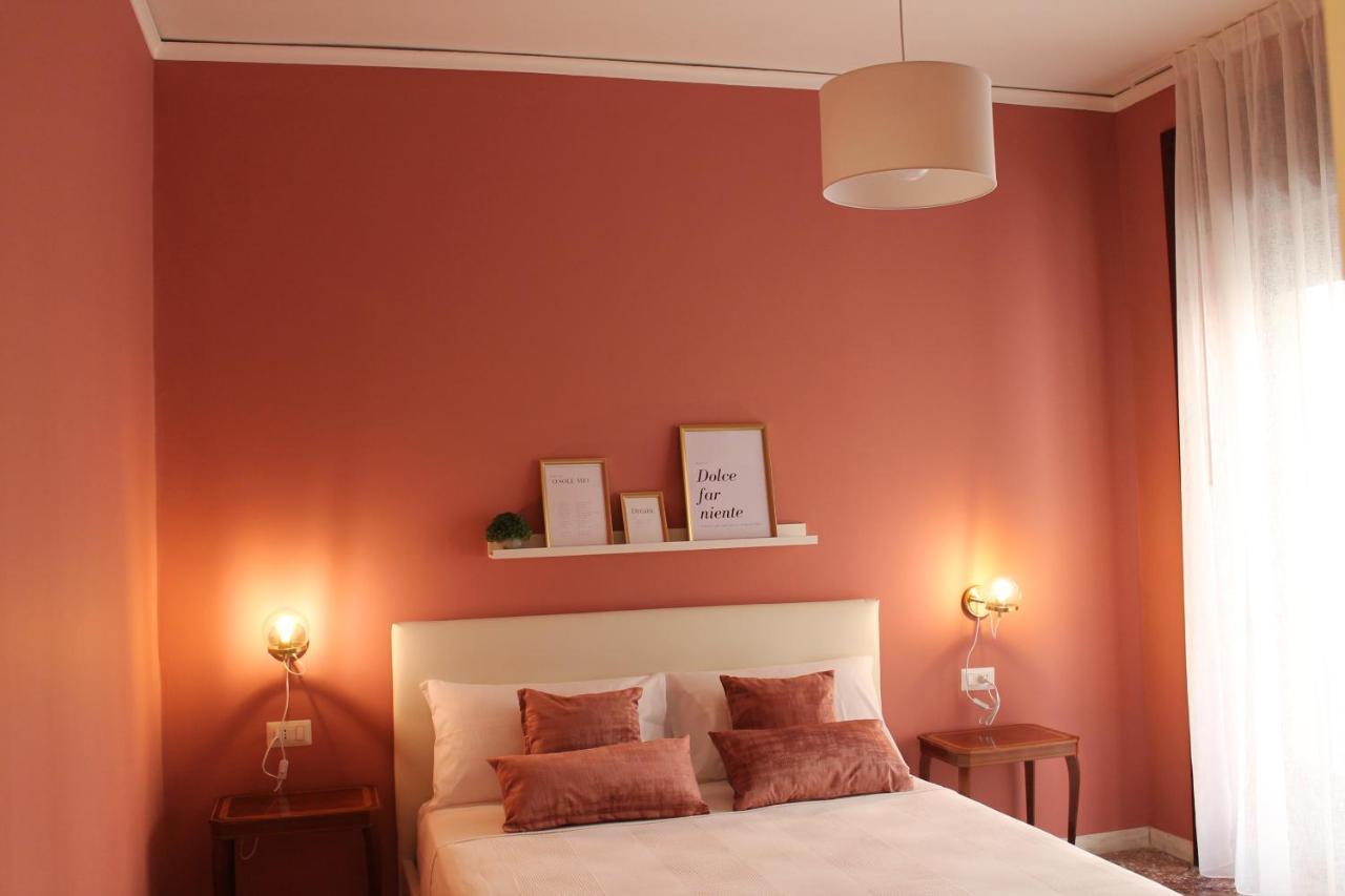 Casa Hari Bed and Breakfast Salerno Exteriör bild